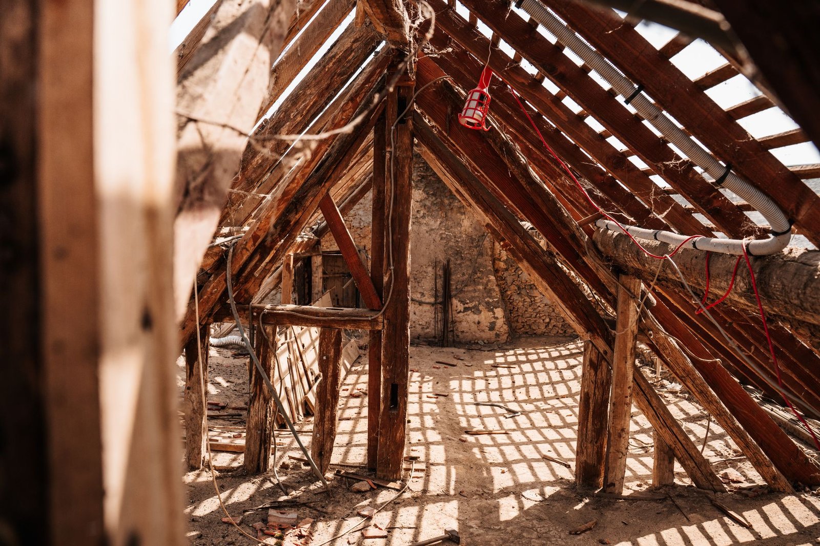 Isolation de combles lors d'une rénovation énergétique à Lyon