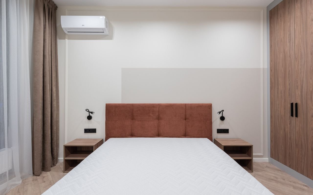 Climatisation multi-split dans une chambre à Lyon