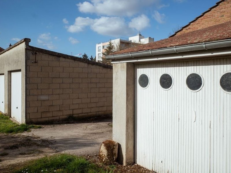 Étanchéité refaite sur le toit-terrasse d'une extension de pavillon à Feyzin, plaine du sud-est lyonnais