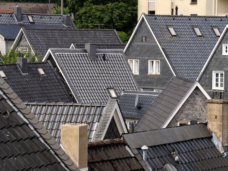 Contrôle de la charpente bois et reprise d'une souche de cheminée sur une maison de ville mitoyenne à Grigny