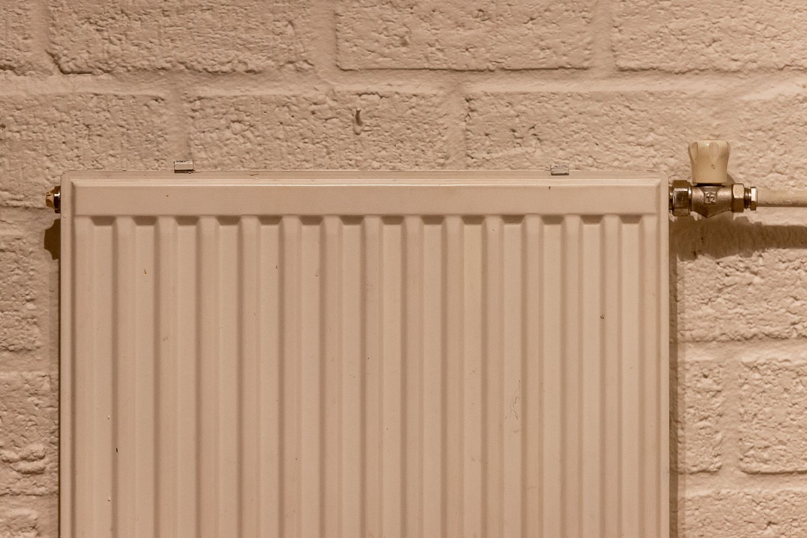 Radiateur froid à dépanner sur un circuit de chauffage à Lyon