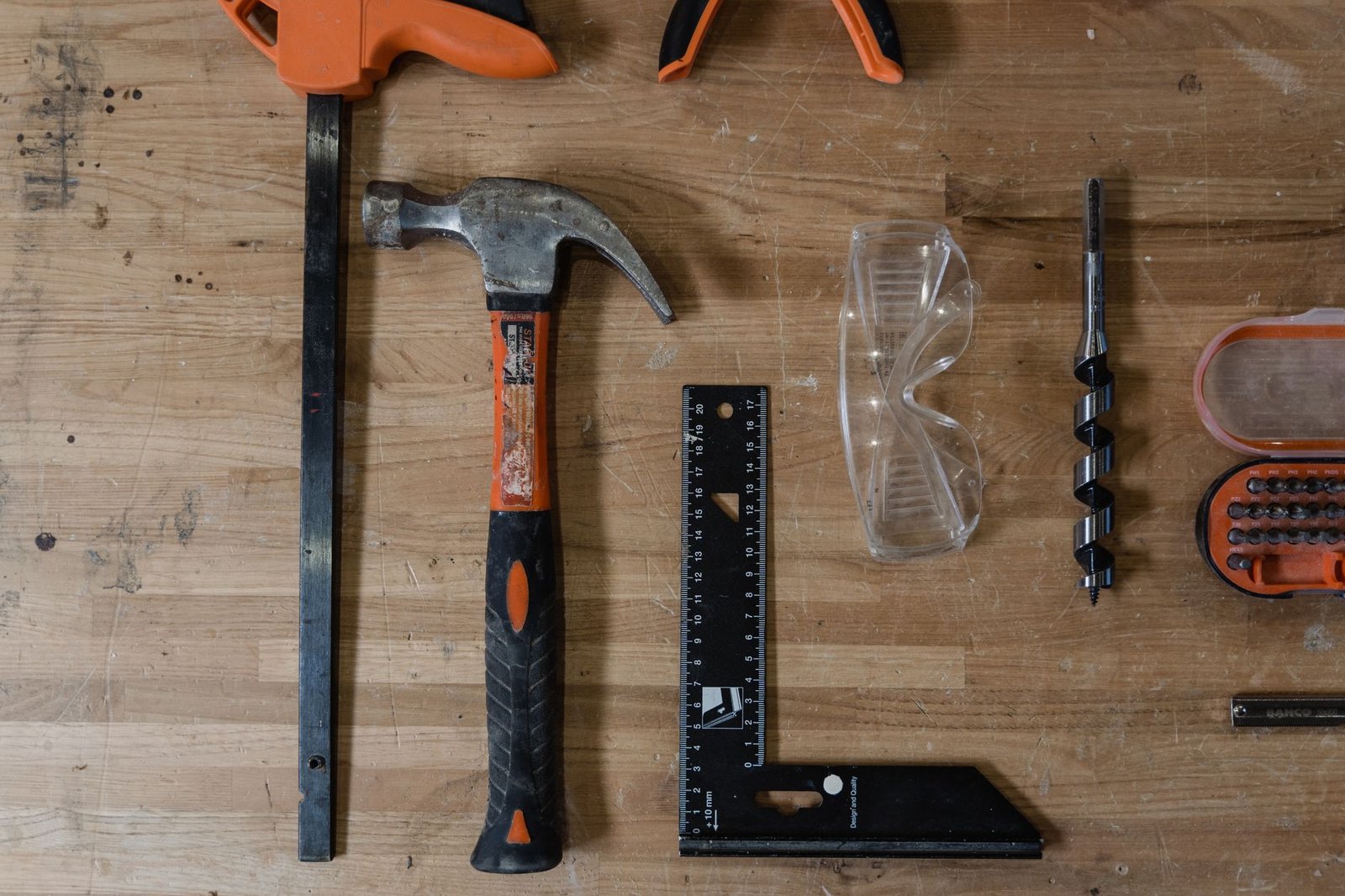 Outils de tous les corps d'état du bâtiment coordonnés par Cabmi à Lyon